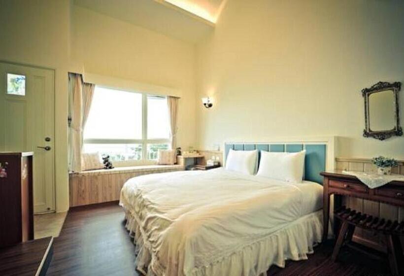 تختخواب و صبحانه Starhome Cottage