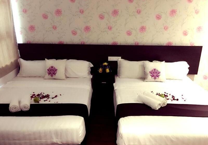 Apple 1 Hotel Queensbay