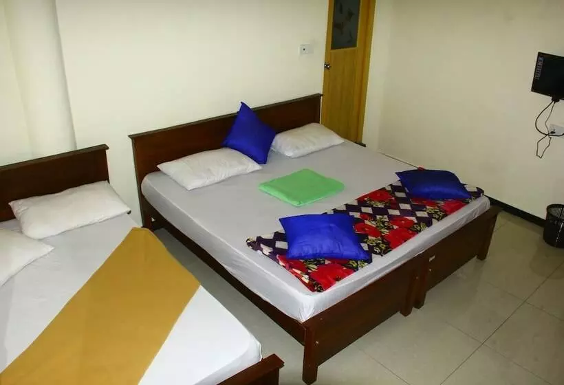 Hotel Ayos Hill