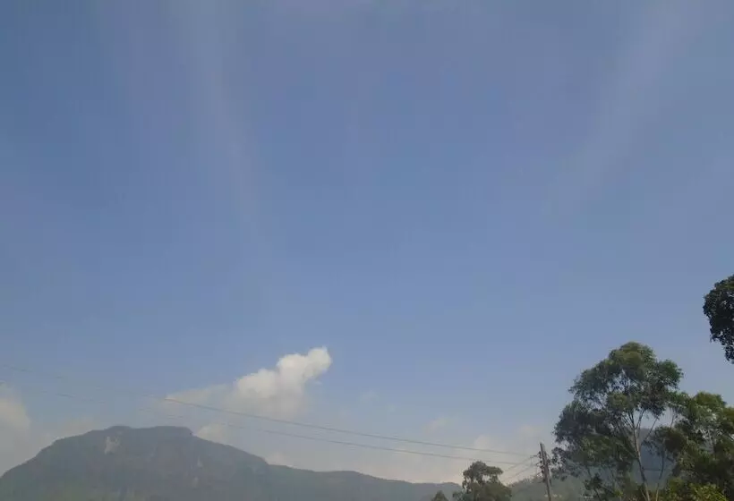 Hotel Ayos Hill