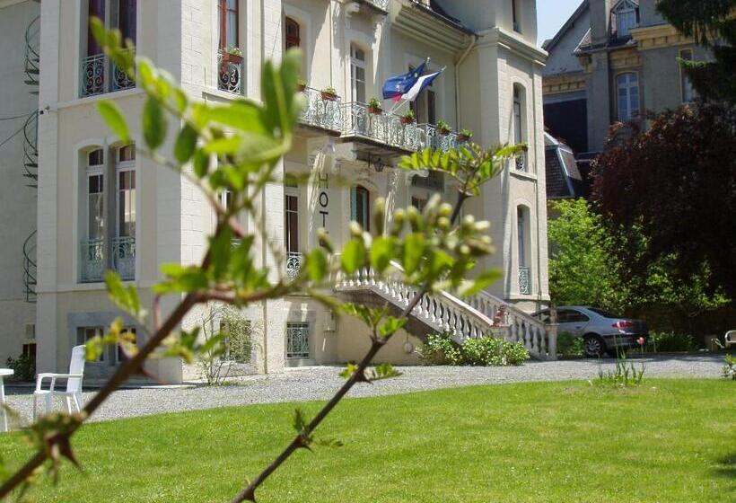 فندق Castel De La Pique