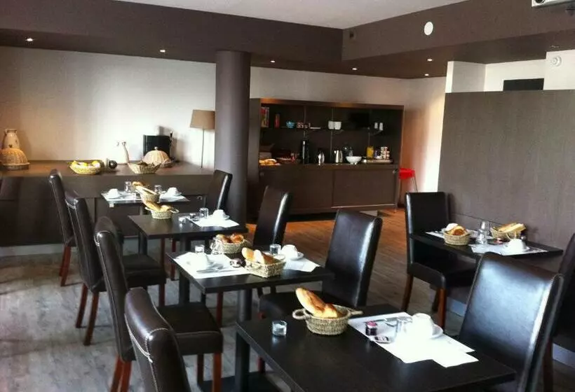 ホテル Hôtel Bar Le Globe
