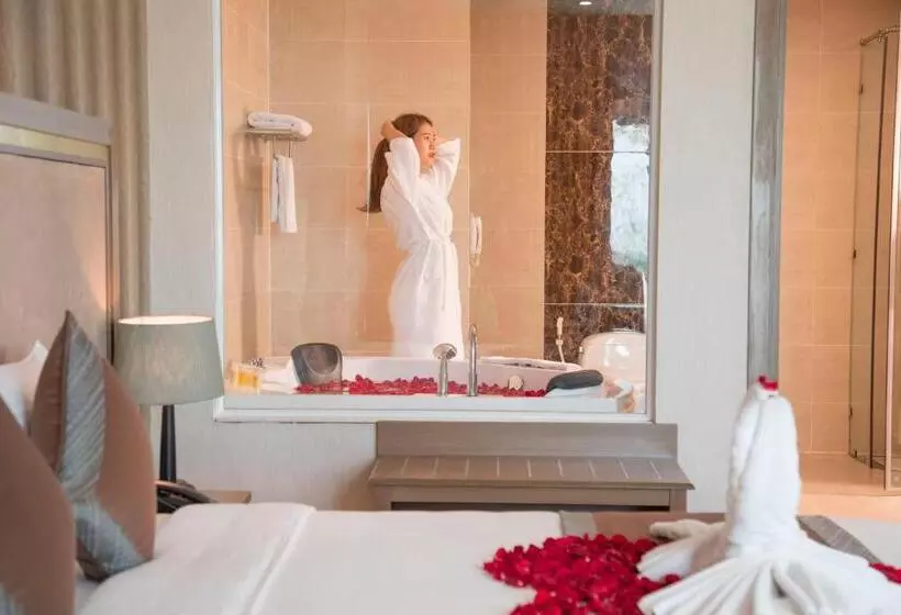هتل Muong Thanh Luxury Ca Mau