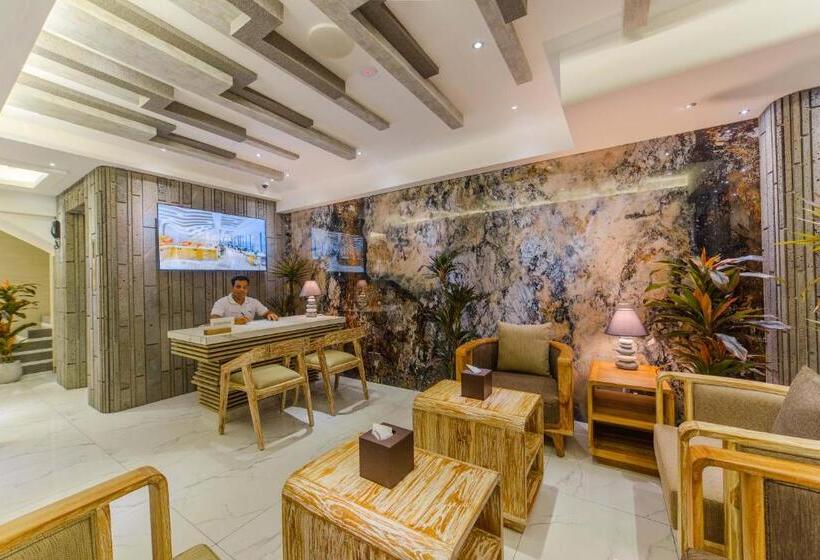 هتل Ocean Grand At Hulhumale