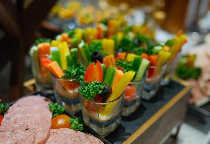 هتل Ocean Grand At Hulhumale