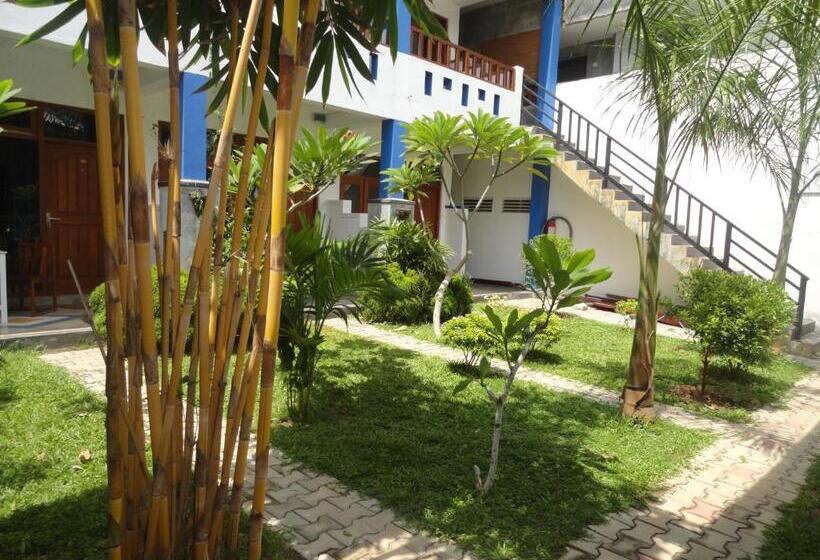 Hotel Aaradhya Mirissa