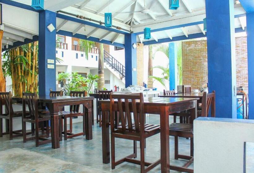 Hotel Aaradhya Mirissa