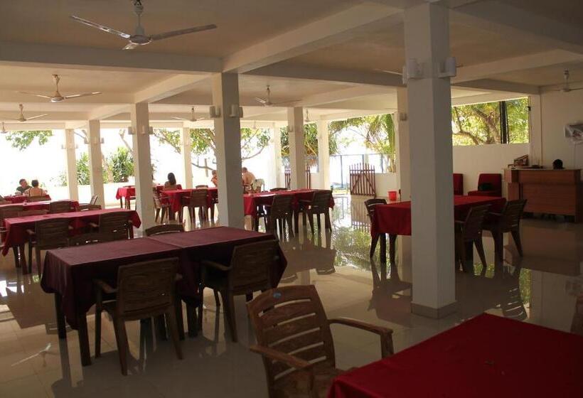 Hôtel Paradise Beach Resort & Diving School