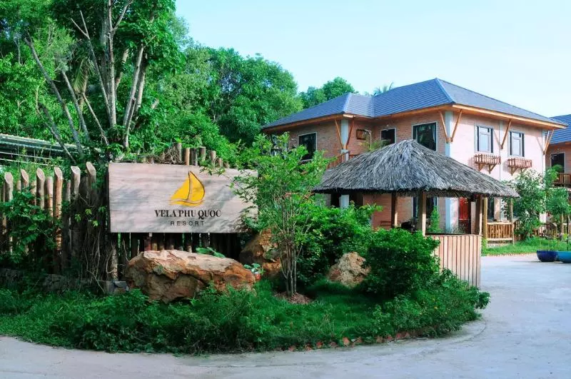 هتل Vela Phu Quoc Resort