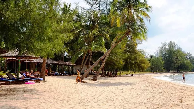هتل Vela Phu Quoc Resort