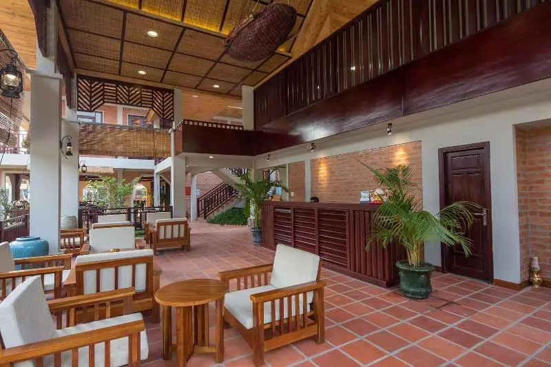 هتل Vela Phu Quoc Resort