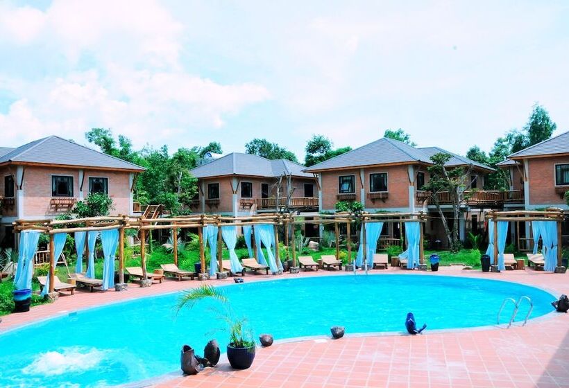 هتل Vela Phu Quoc Resort