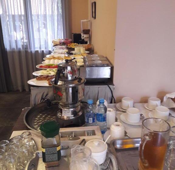 هتل Villa Del Mar