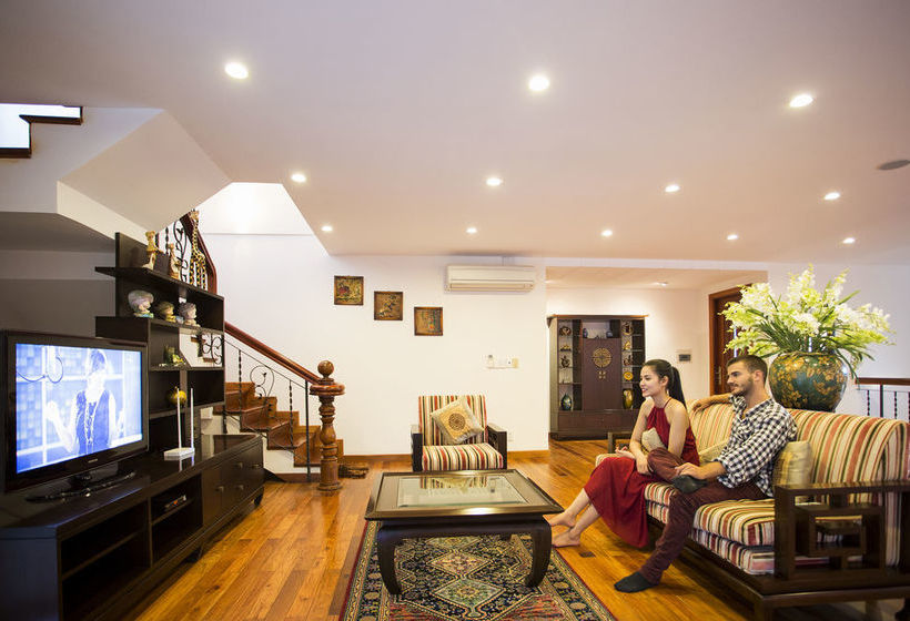 هتل Water Lily Villa