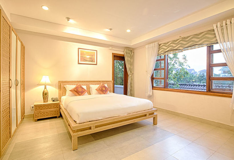 هتل Water Lily Villa