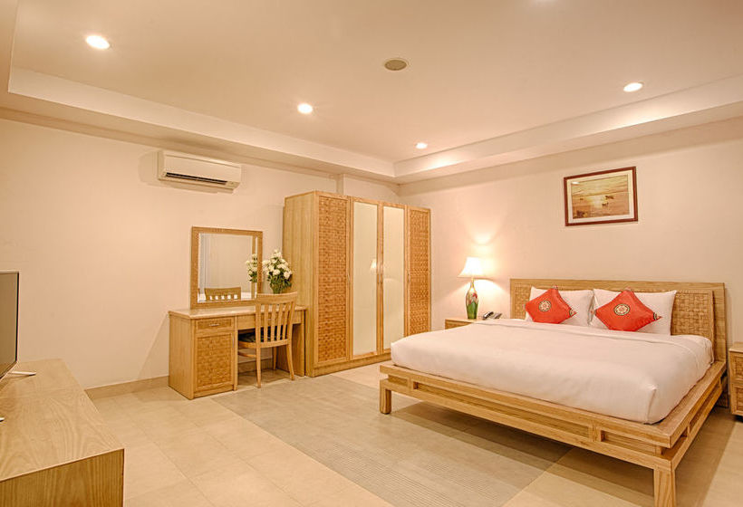 هتل Water Lily Villa