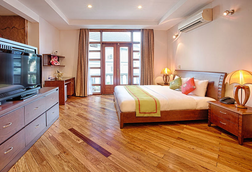 هتل Water Lily Villa