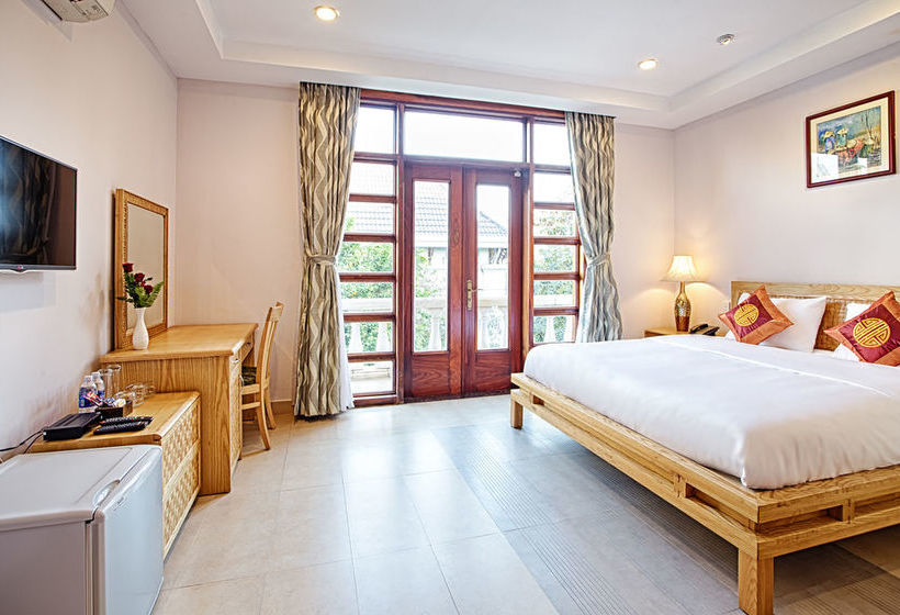 هتل Water Lily Villa