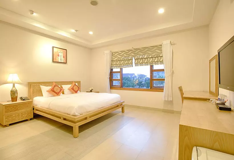 هتل Water Lily Villa