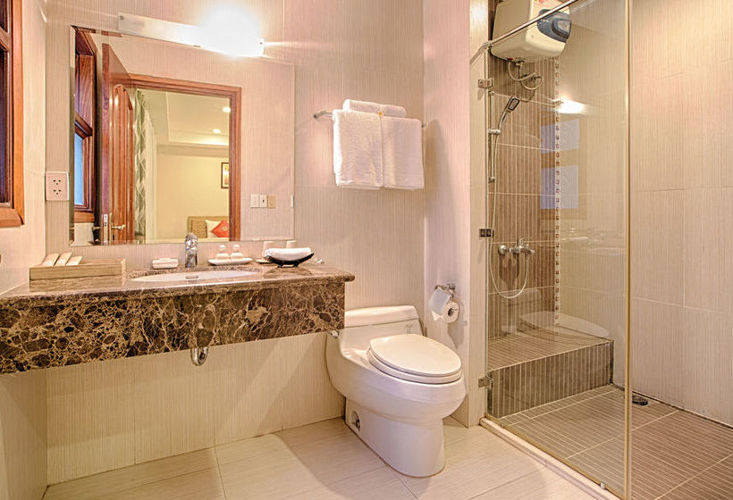 هتل Water Lily Villa