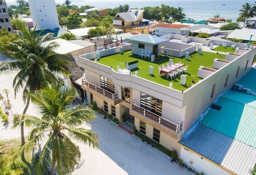 هتل White Sand Lodge