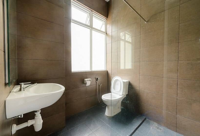 New Corner Shamrock Beach Villas Seaview