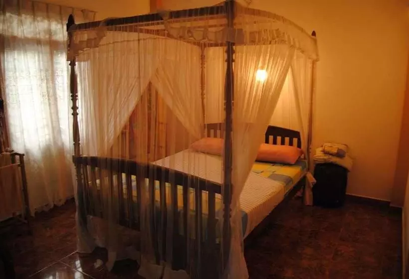 Majatalo Kumar Guest House & Apartment
