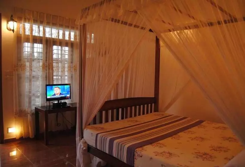 Majatalo Kumar Guest House & Apartment