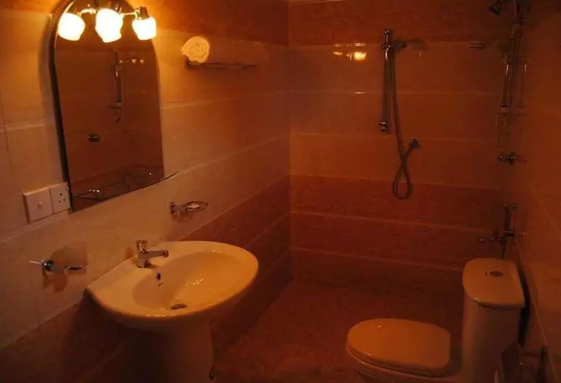 Majatalo Kumar Guest House & Apartment
