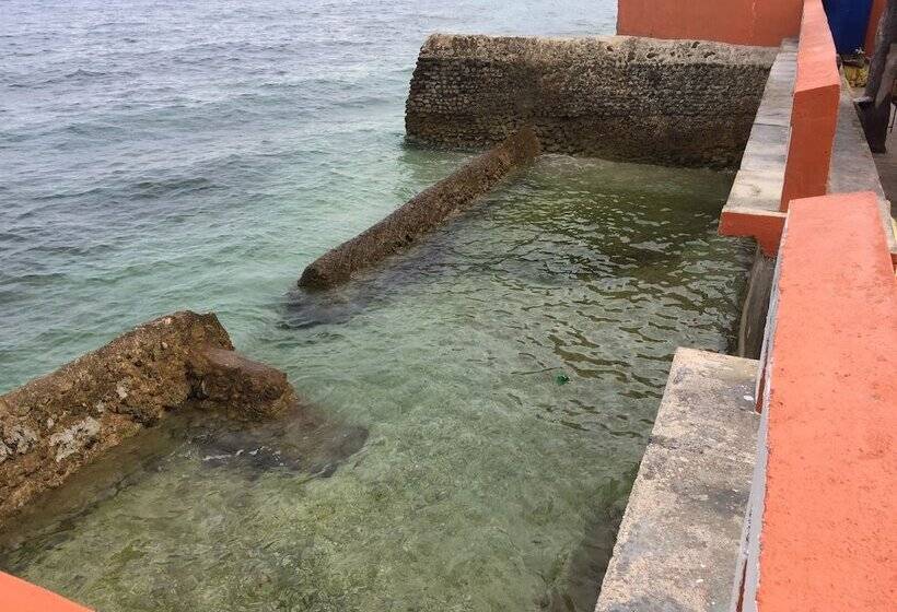 Pensione Maxvir Inn Beach Resort