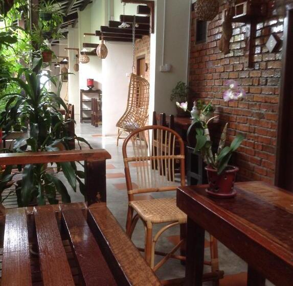 פנסיון Palm Mansion Boutique Suites