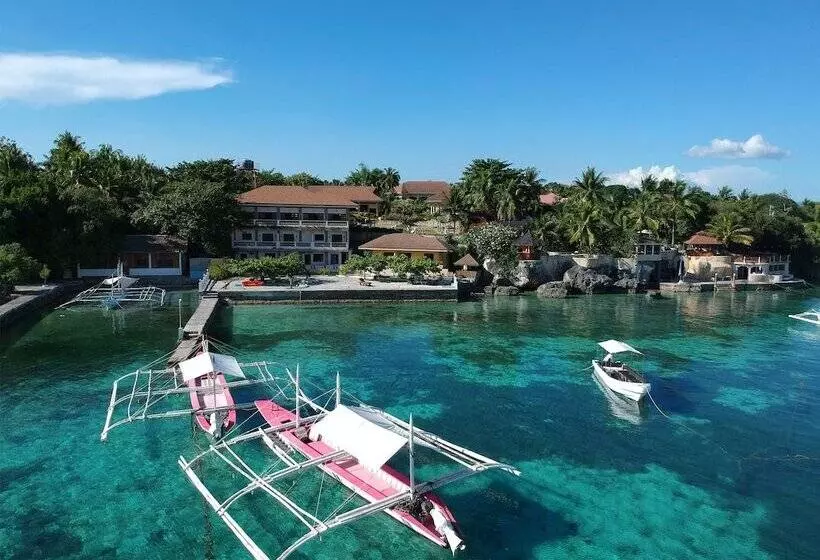 Turtle Bay Dive Resort