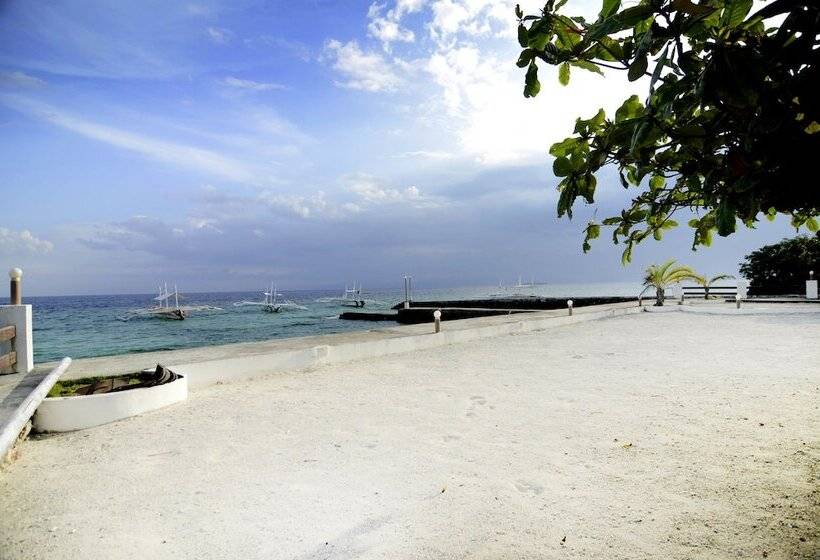 Turtle Bay Dive Resort