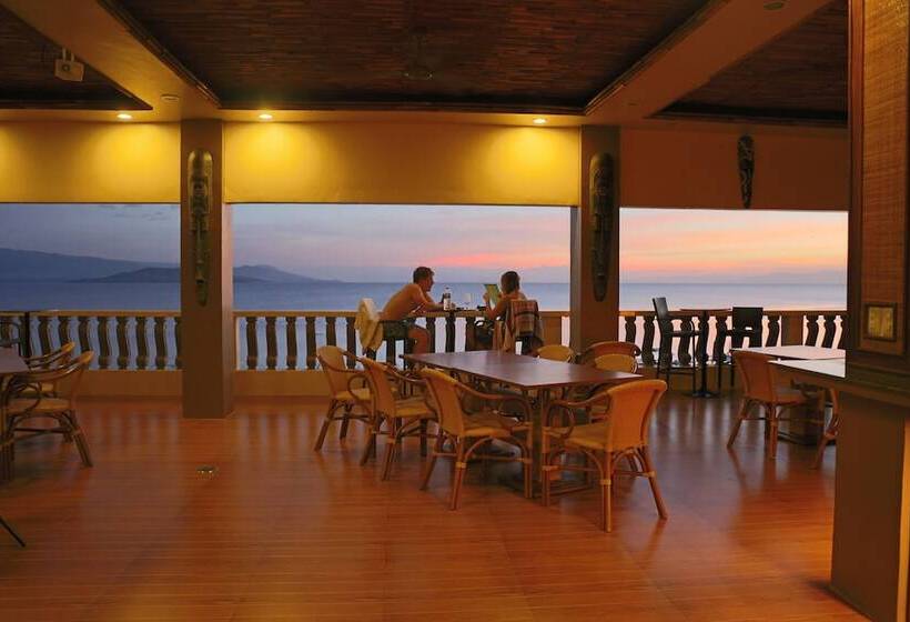 Turtle Bay Dive Resort