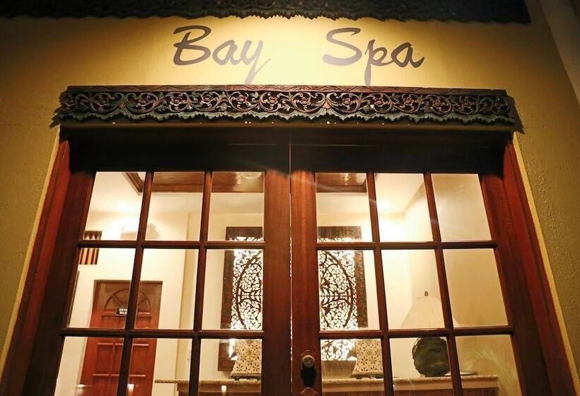 Turtle Bay Dive Resort