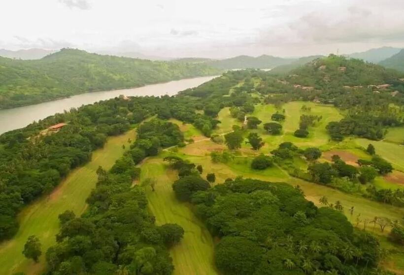 Victoria Golf Resort Sri Lanka