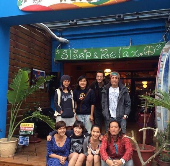Rainbow Wave Surfing Hostel