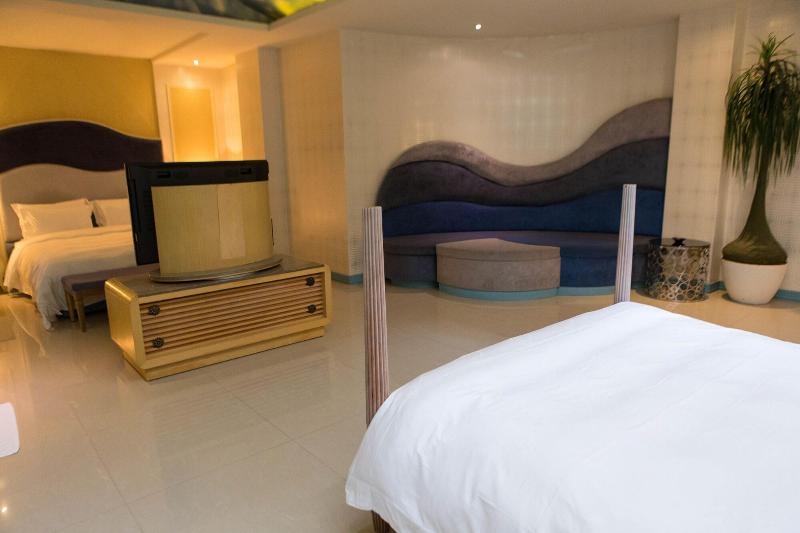 Allur Boutique Motelchia Yi Branch