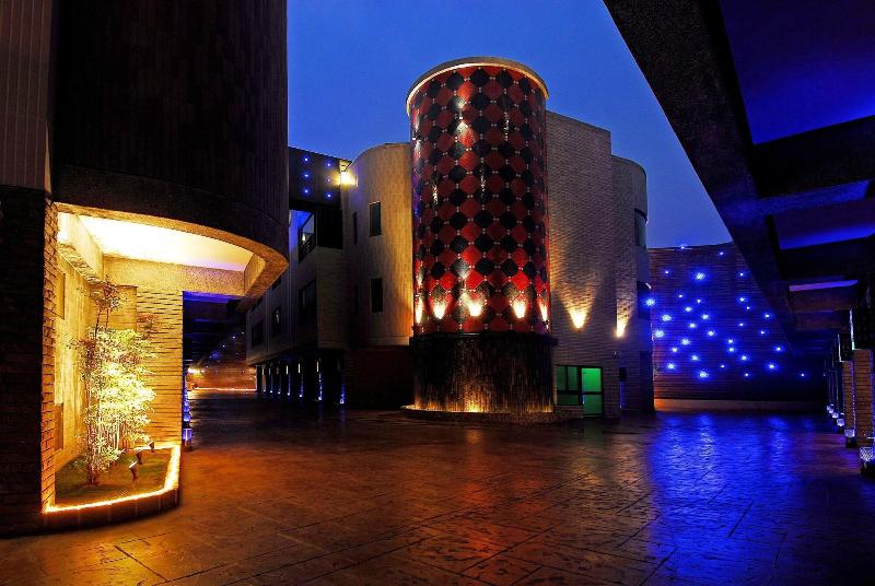 Allur Boutique Motelchia Yi Branch