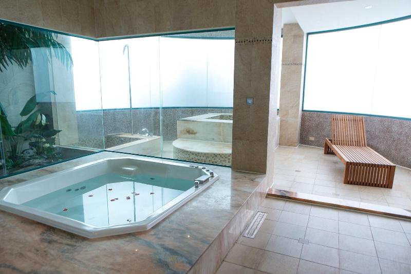 Allur Boutique Motelchia Yi Branch