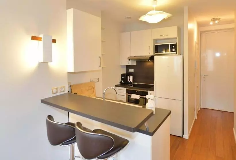 Hotelli Appart Ambiance - Duguesclin