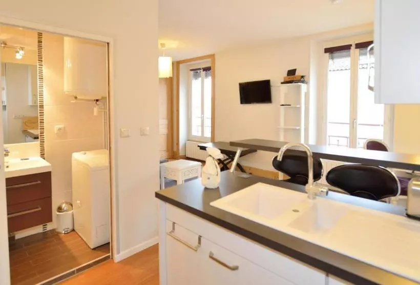 Hotelli Appart Ambiance - Duguesclin