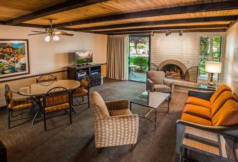 Отель Arroyo Roble Resort