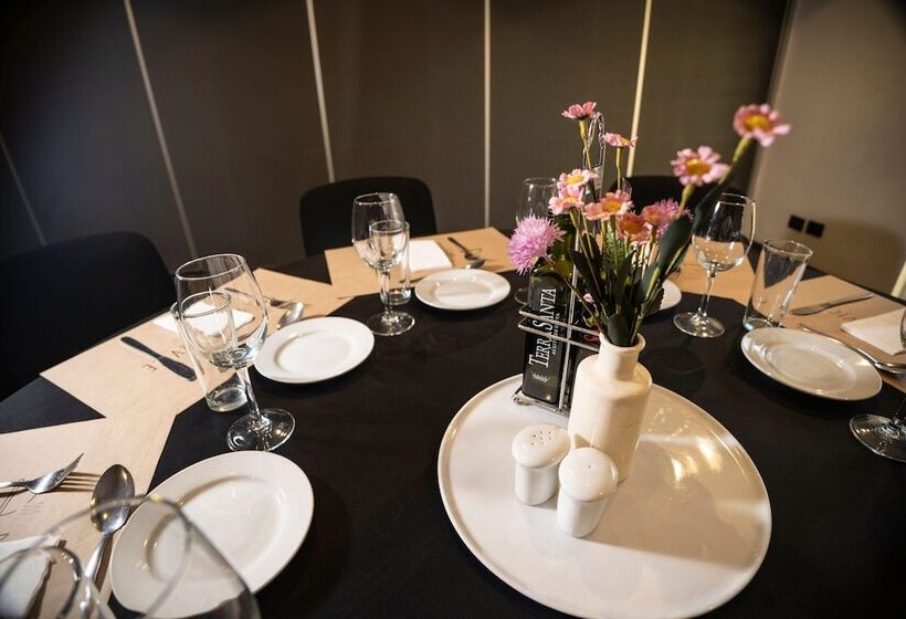 هتل City Express By Marriott Santiago Aeropuerto