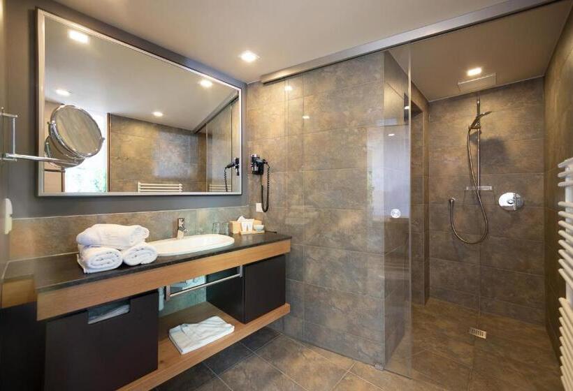 فندق Der Wilde Eder