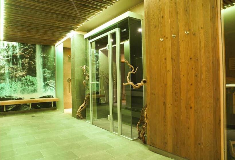 فندق Der Wilde Eder