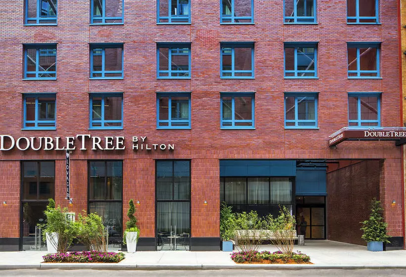 Hotelli Doubletree By Hilton  New York Times Square West