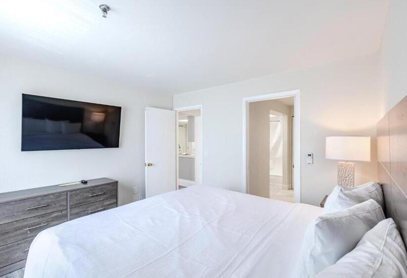 فندق Grand Shores West