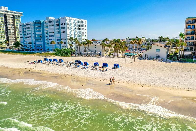 فندق Grand Shores West