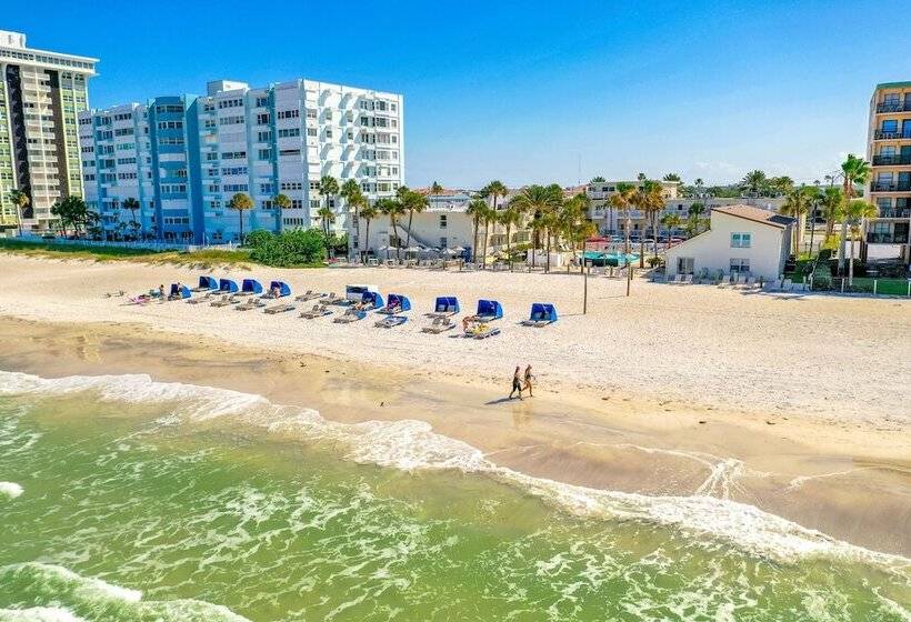 فندق Grand Shores West